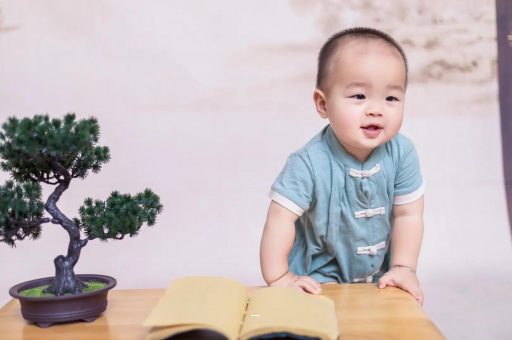甘南孕妇显怀是几个月