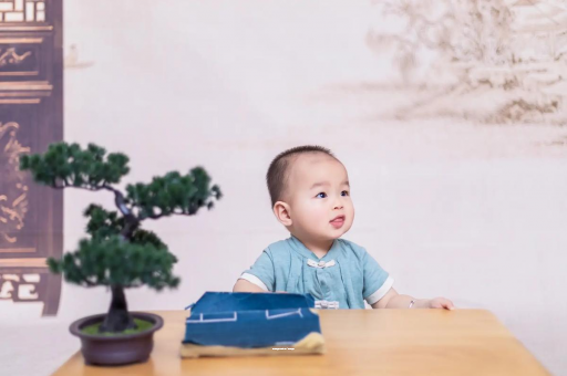 甘南宝宝多大可以吃榴莲